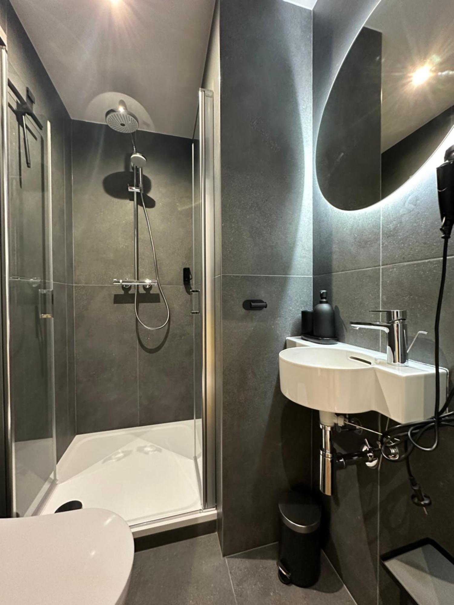 Botanique Rooms With Sauna By Homester Brno Camera foto